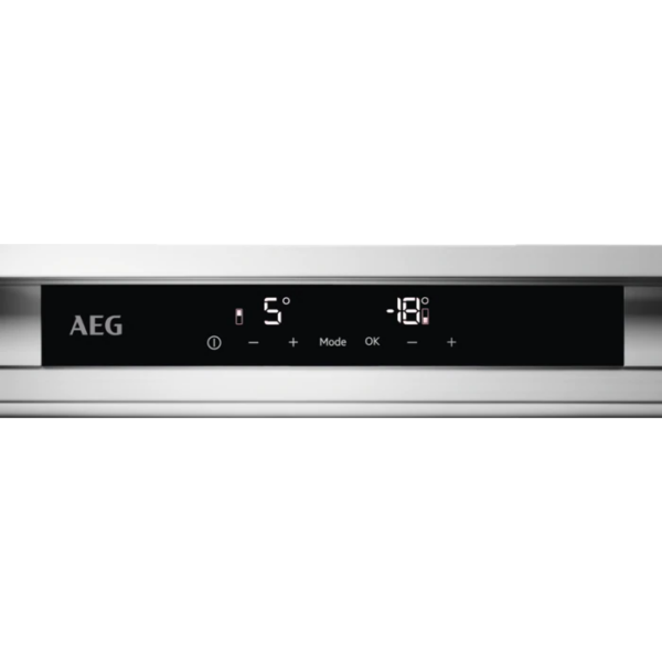 Хладилник с фризер AEG SCE81831FS A+++