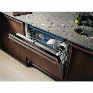 Съдомиялна Electrolux EEM48320L Съдомиялна Electrolux EEM48320L