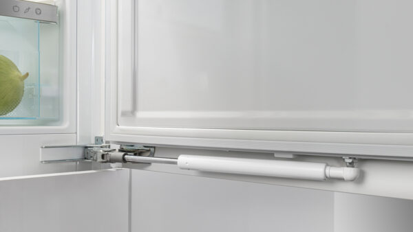 Хладилник с фризер Liebherr ICBNci 5663 BioFresh Ледогенератор - Image 12