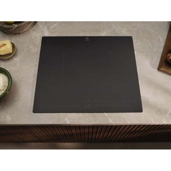 Индукционен плот Electrolux EIT60433CT SaphirMatt - Image 4