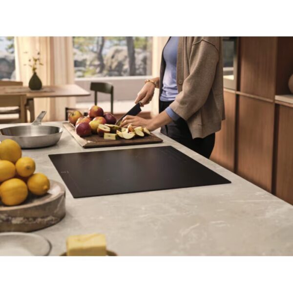 Индукционен плот Electrolux EIT60433CT SaphirMatt - Image 3
