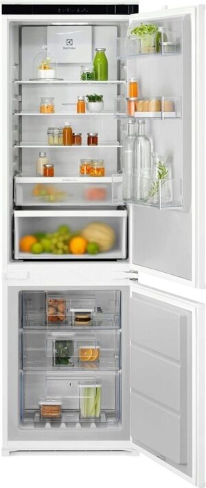Хладилник с фризер Electrolux ENT6MD18S3