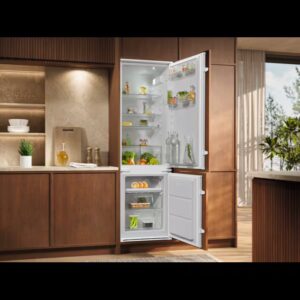 Хладилник с фризер Electrolux ENA6LE18S