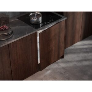 Хладилник с камера AEG OSF6I82EF